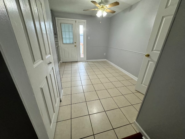 Photo - 1786 Springfield Ln