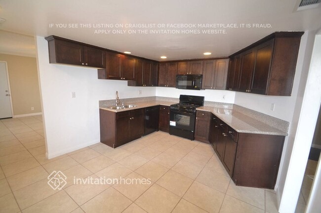 3188 Darlington Dr