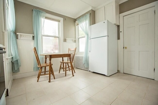 Photo - 15 Webster St