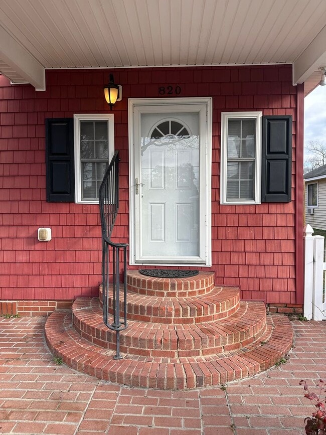 Photo - 2 Bed 2 Bath Fully Furnished Home