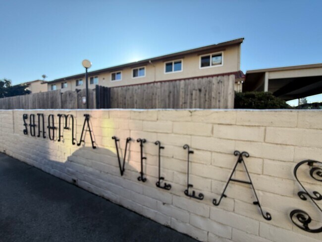 Photo - 79 Avram Ave