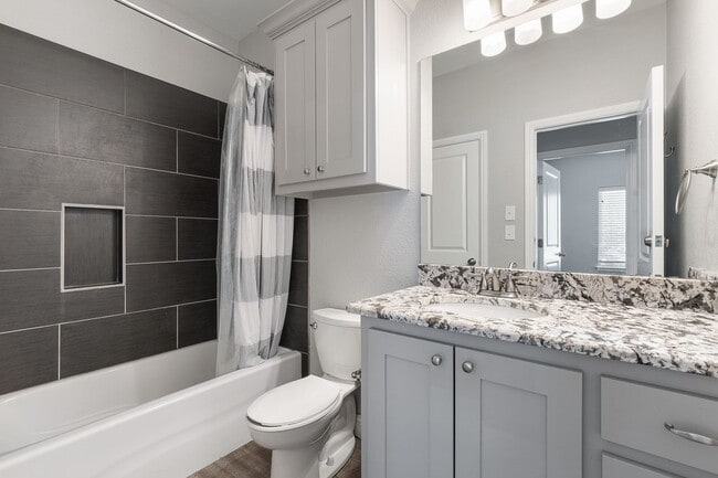 Photo - * MOVE IN SUMMER 7/6/2026* 6 Bed 4 Bath Ho...