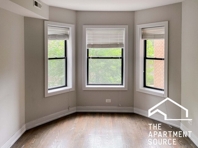 Photo - 3818 N Sheffield Ave Unit 2