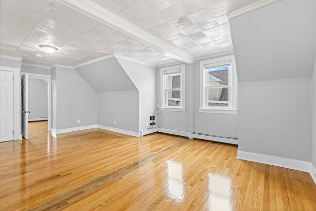 Photo - 104 Oak St Apartment Unit 3