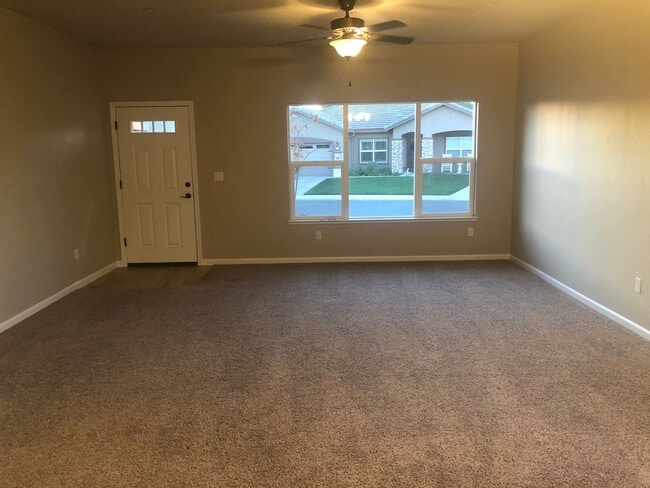 Photo - 4 Bedroom 2, Bath, 1900 sft. Ione Home for Lease.