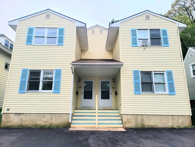 Photo - 11 Maryland Ave Townhome
