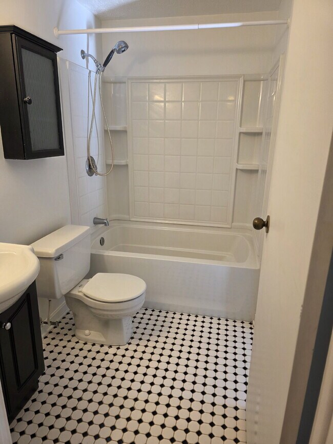 Photo - Two Bedroom in Quail Run Community