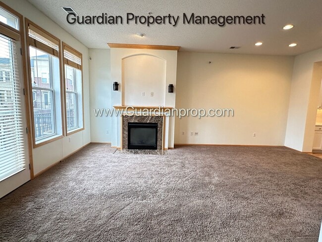 Photo - St Louis Park Town Home, Updated Kitchen, 2 Car Heated Garage, Walk Out Patio, Fireplace, W/D.