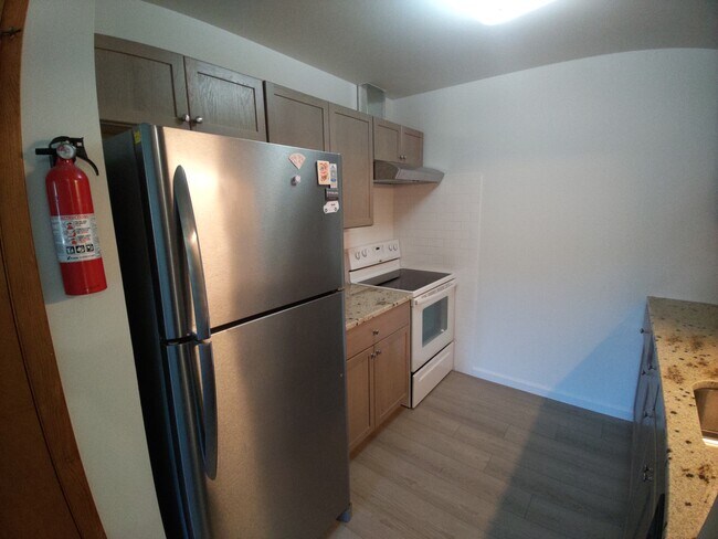 Photo - 131 Crystal Rd Unit #4