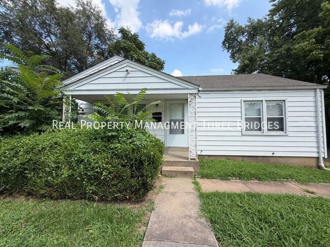 Building Photo - 6156 Wulff Dr