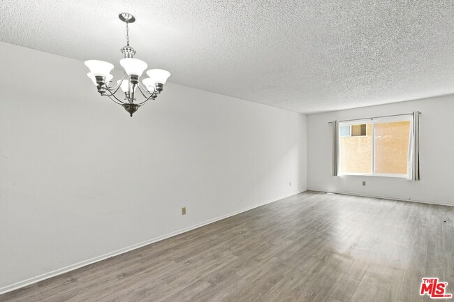 Photo - 3600 Bagley Ave Unit 102
