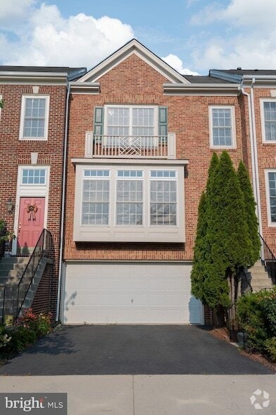 Building Photo - 42724 Rolling Rock Square Rental