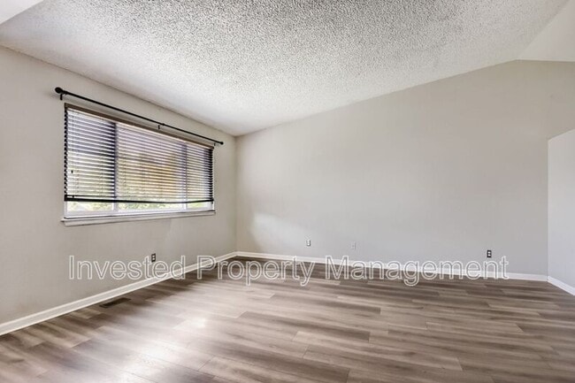 Photo - 4849 N Foxtail Dr
