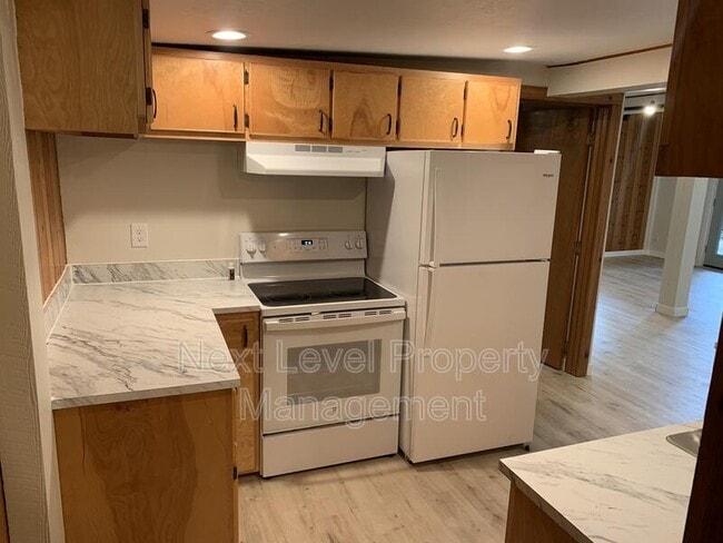 Photo - 216 Lake Blaine Dr