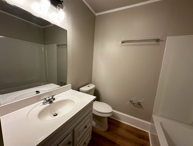 Photo - CHARMING COTTAGE IN NORMALTOWN AVAILABLE A... House