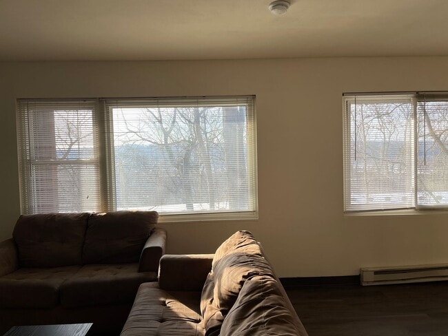 Photo - Ravenwood Apartments
