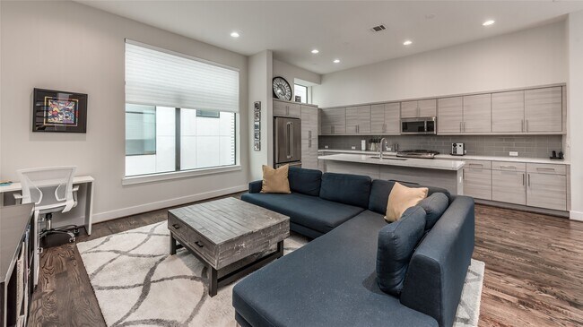 Photo - 1004 California St Unit 402