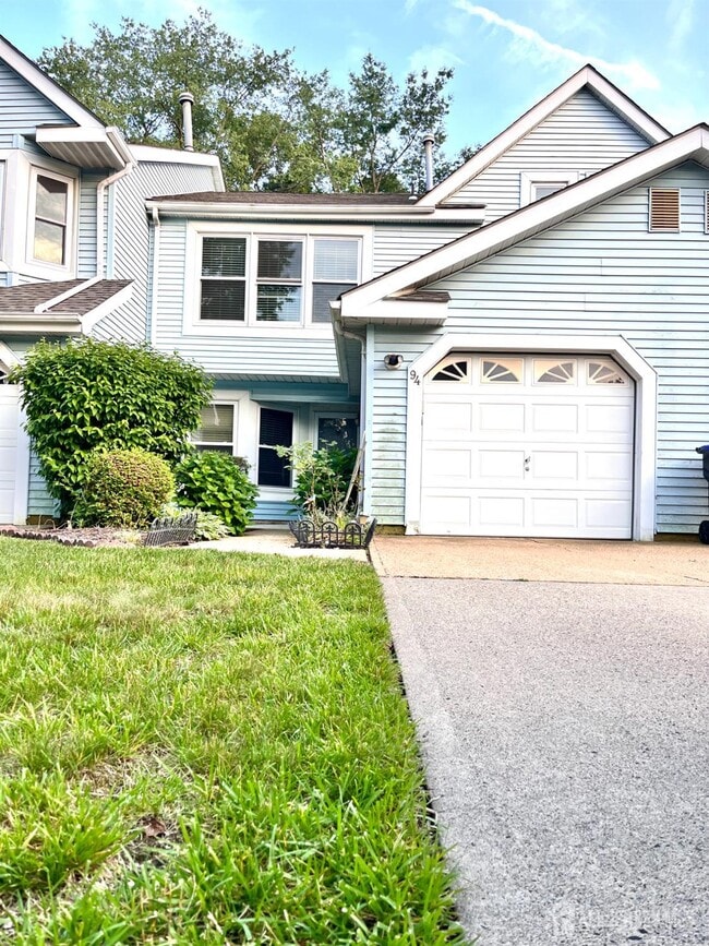 Photo - 94 Van Liew Ct Townhome