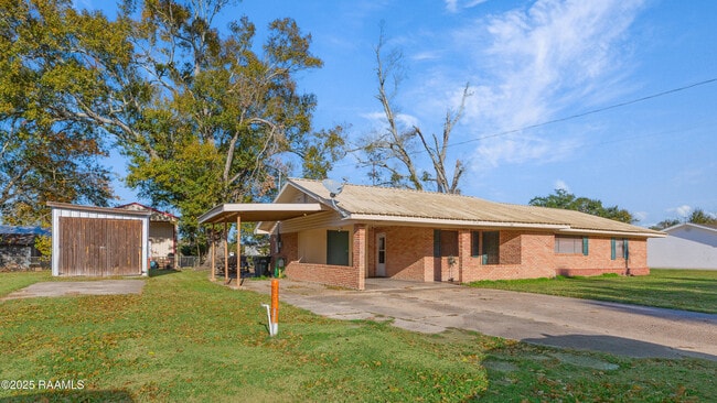 Photo - 104 Johnson St