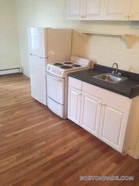 49 S Huntington Ave Unidad 305