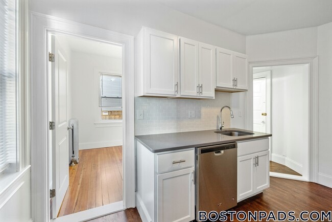 Photo - 122 Columbia St Unidad 1