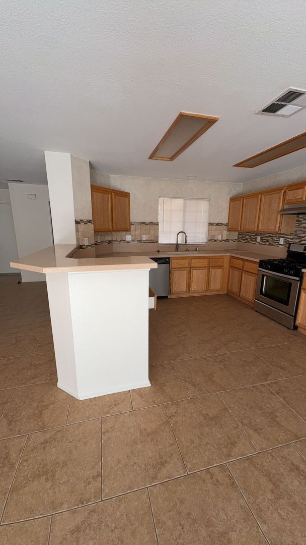 14453 Queen Valley Rd