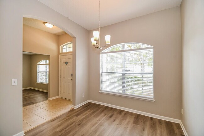 2348 Cherokee Cove Trail
