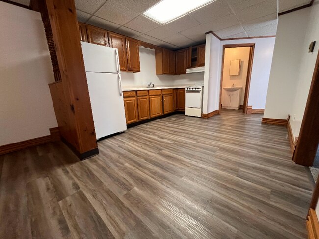 Photo - 104 High St Unit 104B