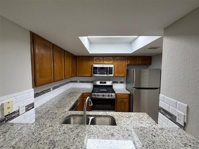 Photo - 8009 Tuscarora Trail