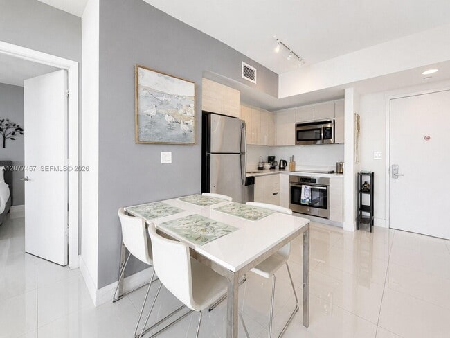 Photo - 2600 E Hallandale Beach Blvd Unit T3203
