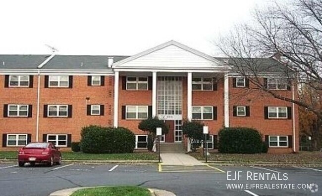 Building Photo - 120 Washington St NE Unit B2 Rental