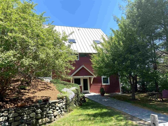 1 bedroom with office just minutes to Dart... - 1 bedroom with office just minutes to Dart... Condo