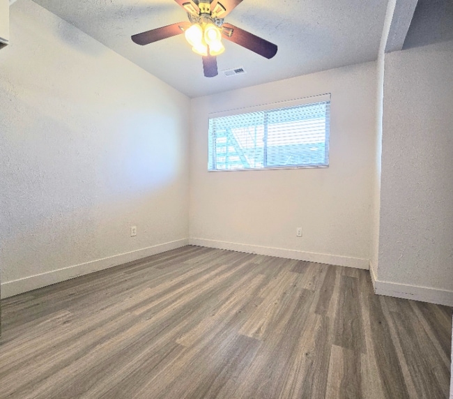 Photo - 8707 S 620 E Unidad 8707