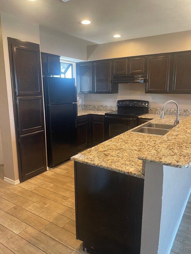 271 Henry Chandler Dr Condo Unit 271 Condo for Rent in Rockwall, TX