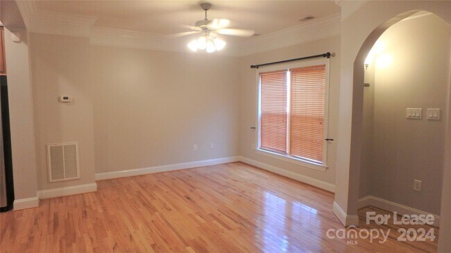 Photo - 2409 Madeline Meadow Dr