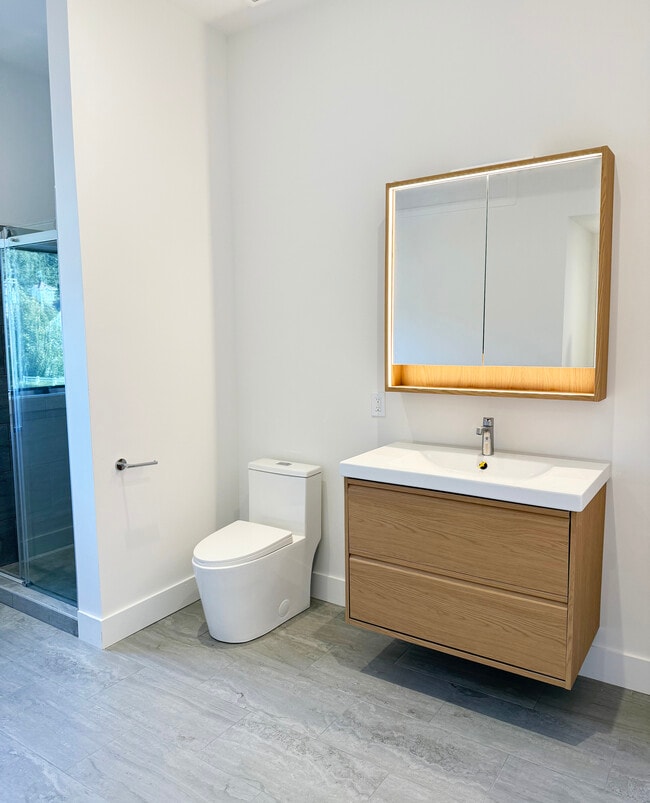 Photo - 3 Side Cut Rd