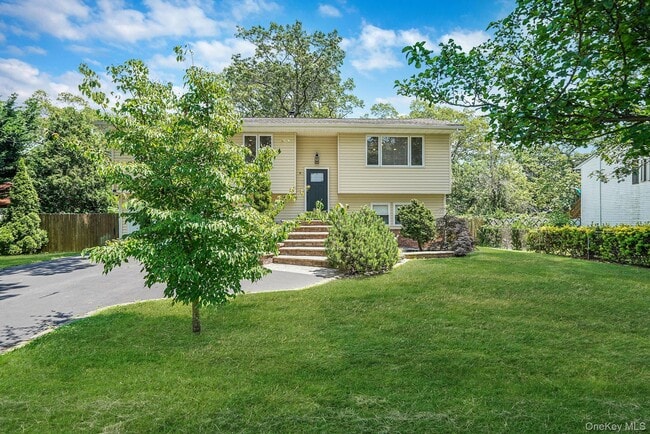 Photo - 2387 Chestnut Ave