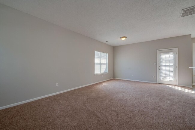 Photo - 1st Floor Primary Bedroom - Kiln Creek