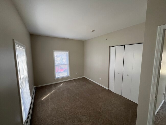 301 W Main St