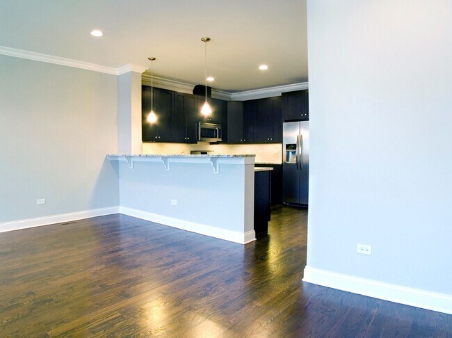 Photo - 4113 N Western Ave Unidad 2