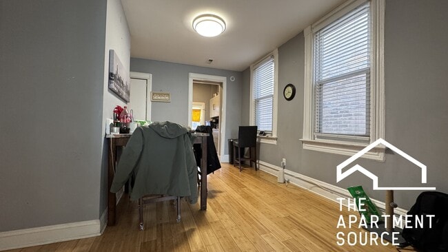 Photo - 2642 W Hirsch St Unit 2