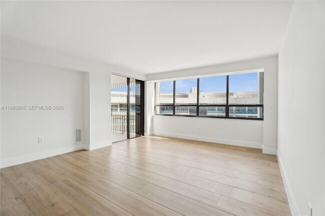 Photo - 3 Grove Isle Dr Unit C707