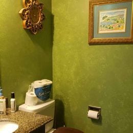 Photo - 3292 Davies Ave