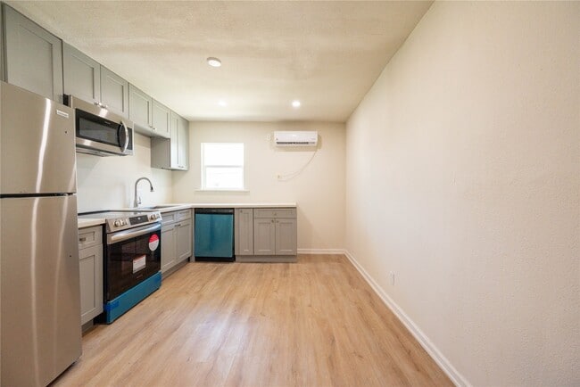 Photo - 914 Church St Unidad 4