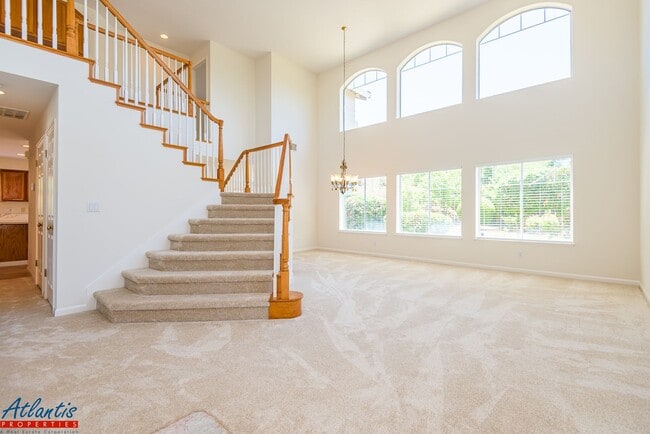 Photo - California Oak Creek Home | Desirable Location