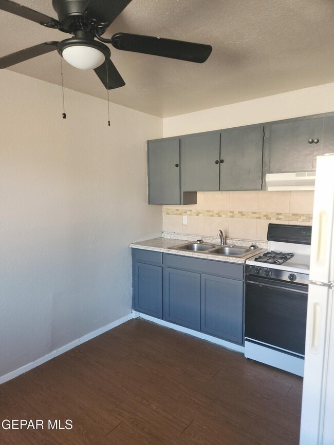 Photo - 192 Coronado Rd Unit 28