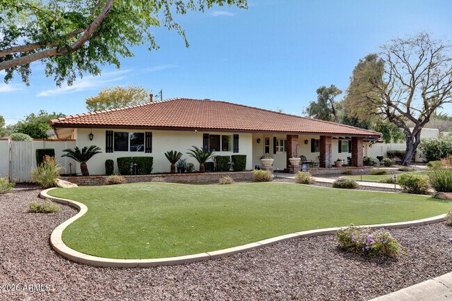 Photo - 6821 E Vista Dr