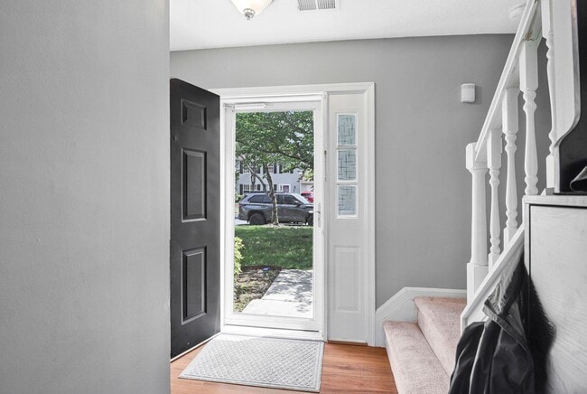Photo - 4037 Broadbill Cir