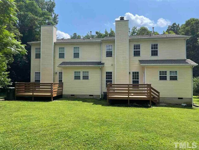 Photo - Room in Duplex on Lundy Dr