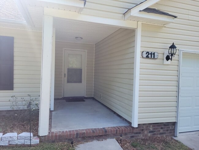Photo - 211 Marsh Hen Ct